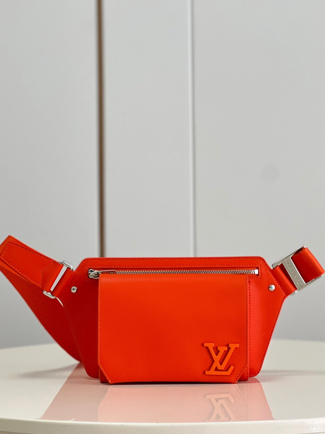 VUITTON NEW LOUIS SLING 0812